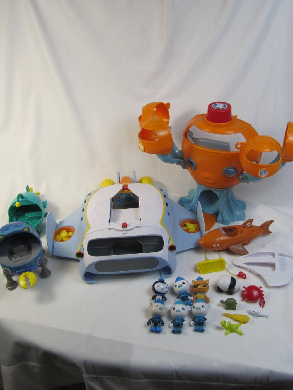 Octonauts Octopod HQ Playset & Accessories 2010 Mixed Lot